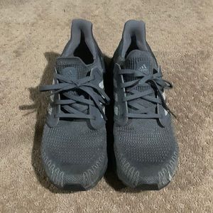 Adidas ultra boost (barely used)